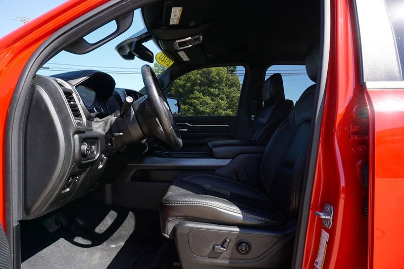 Ram 1500 Vehicle Full-screen Gallery Image 27