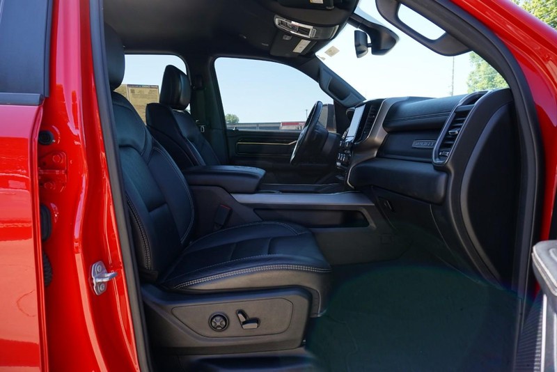 Ram 1500 Vehicle Full-screen Gallery Image 34