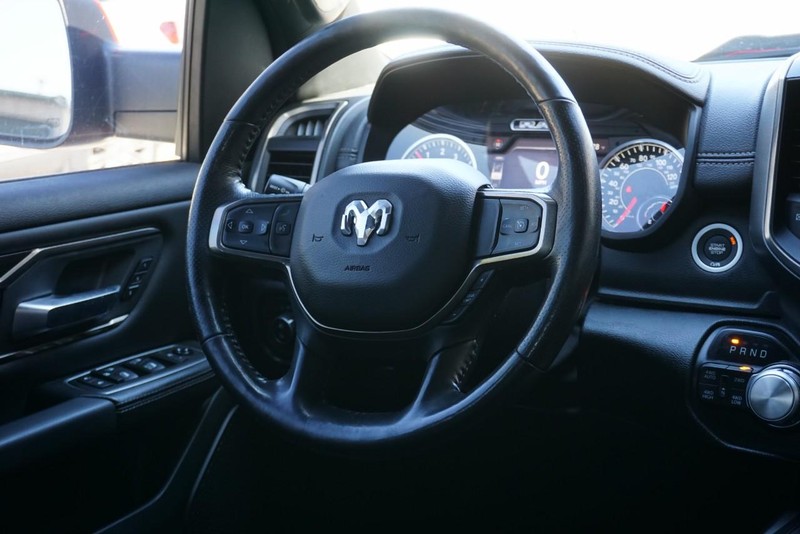Ram 1500 Vehicle Full-screen Gallery Image 38