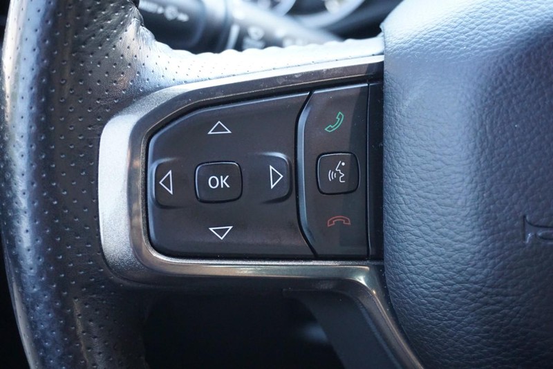 Ram 1500 Vehicle Full-screen Gallery Image 43