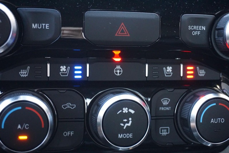 Ram 1500 Vehicle Full-screen Gallery Image 50