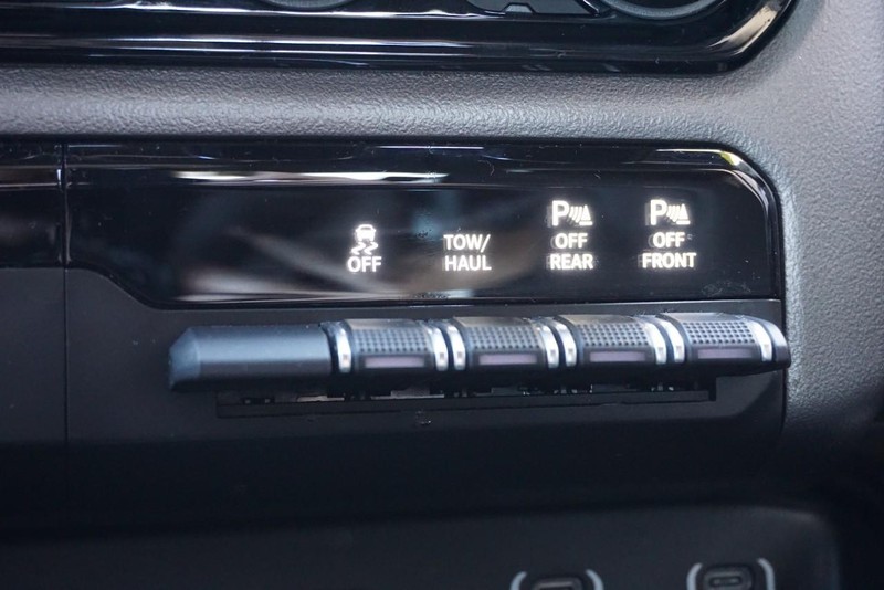 Ram 1500 Vehicle Full-screen Gallery Image 51