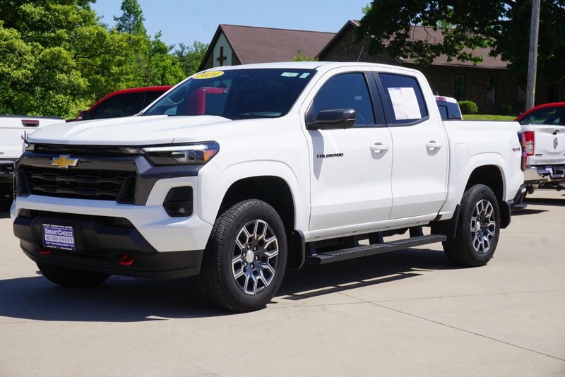 Chevrolet Colorado Vehicle Full-screen Gallery Image 07