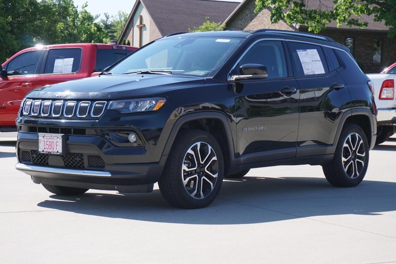 Jeep Compass Vehicle Full-screen Gallery Image 07
