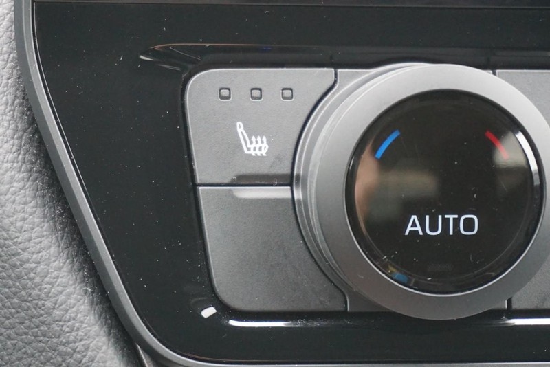 Toyota Grand Highlander Vehicle Full-screen Gallery Image 45
