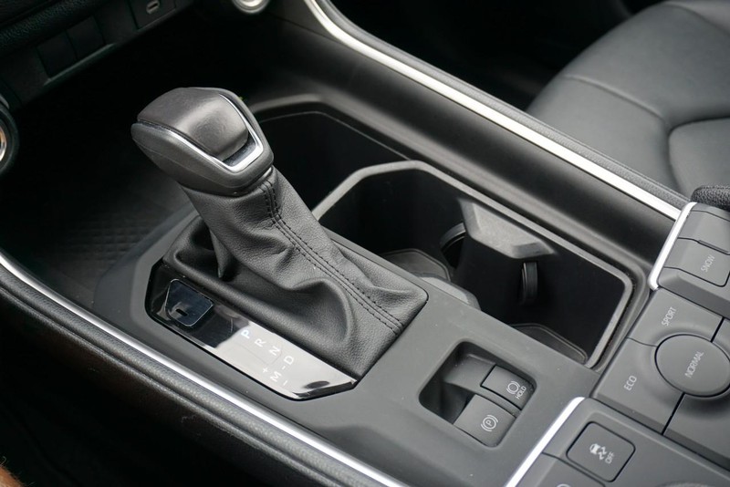 Toyota Grand Highlander Vehicle Full-screen Gallery Image 47