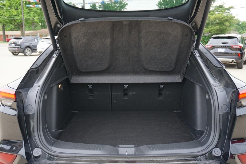 Buick Envista Vehicle Full-screen Gallery Image 22