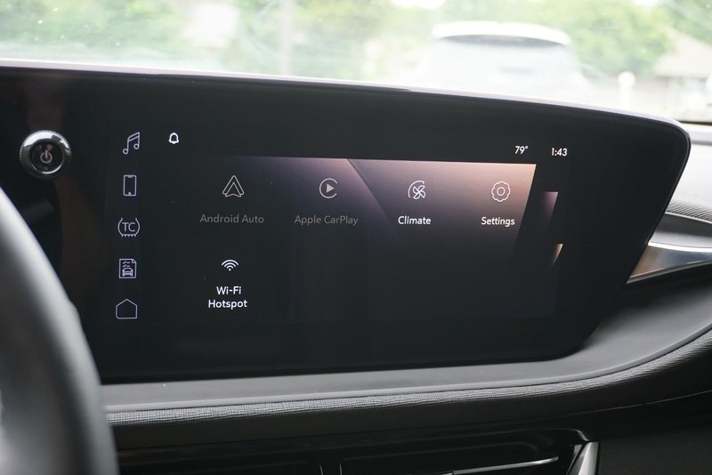 Buick Envista Vehicle Full-screen Gallery Image 46