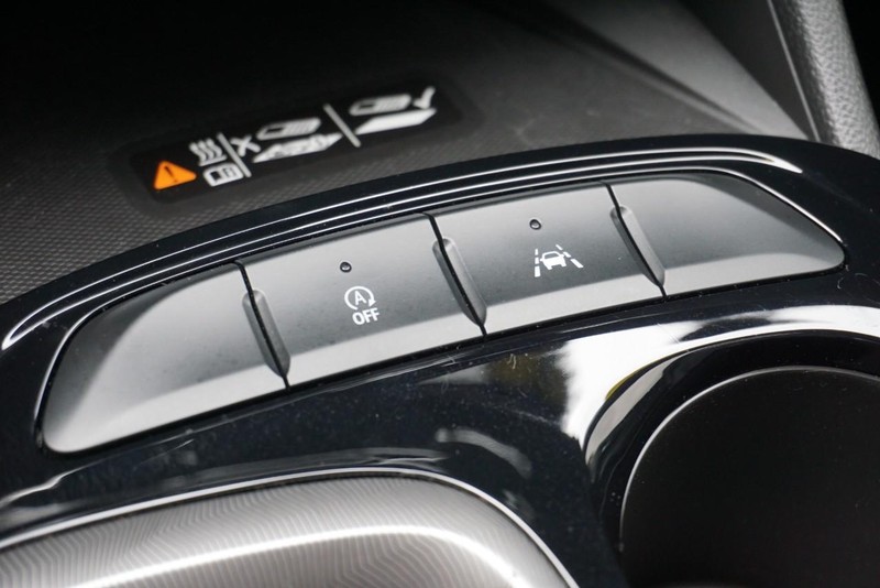 Buick Envista Vehicle Full-screen Gallery Image 49
