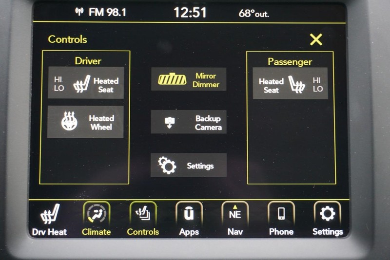 Jeep Cherokee Vehicle Full-screen Gallery Image 51