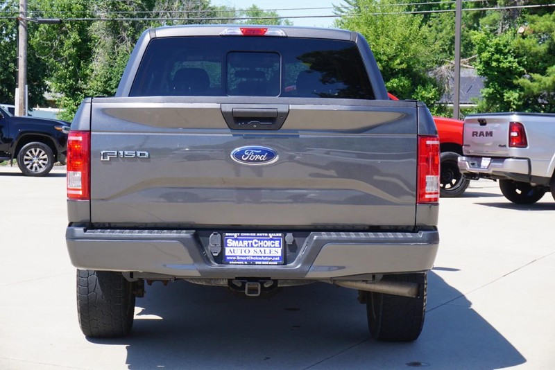 Ford F-150 Vehicle Full-screen Gallery Image 04