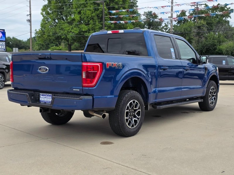 Ford F-150 Vehicle Full-screen Gallery Image 03
