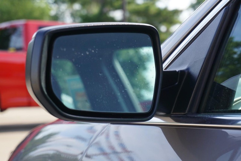 Chevrolet Malibu Vehicle Full-screen Gallery Image 15