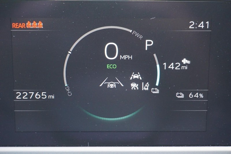 Toyota bZ4X Vehicle Full-screen Gallery Image 42