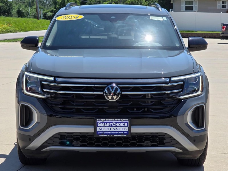 Volkswagen Atlas Vehicle Full-screen Gallery Image 07