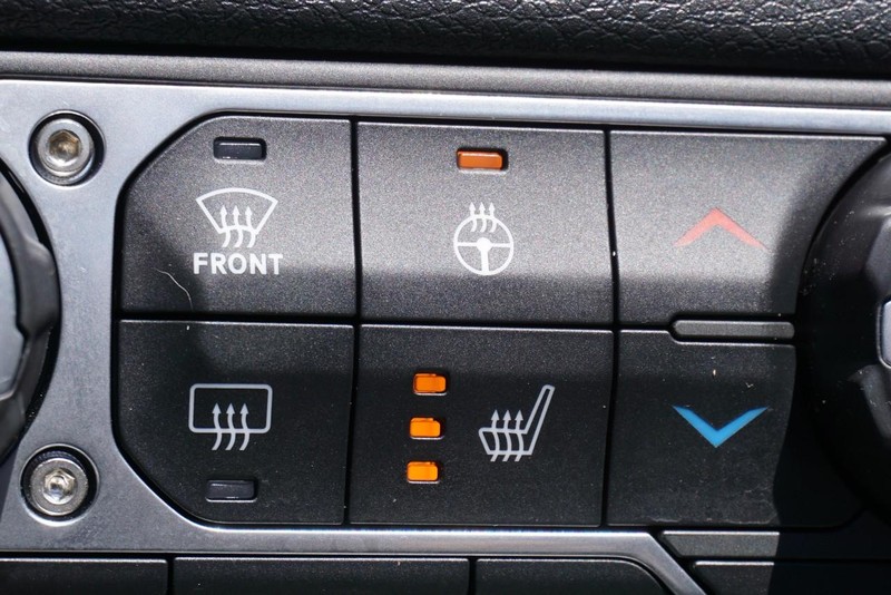 Jeep Wrangler Vehicle Full-screen Gallery Image 42