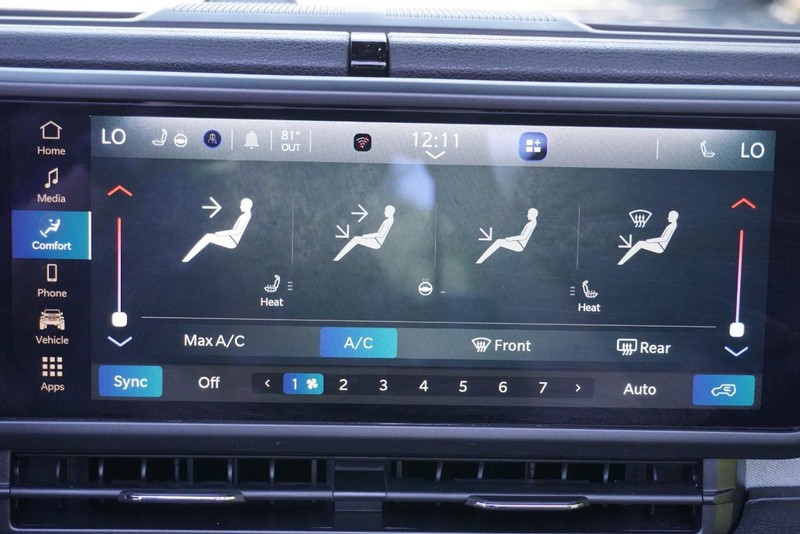 Jeep Wrangler Vehicle Full-screen Gallery Image 49