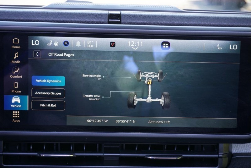 Jeep Wrangler Vehicle Full-screen Gallery Image 51