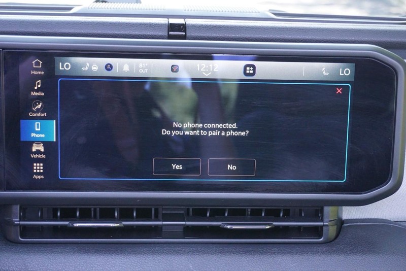 Jeep Wrangler Vehicle Full-screen Gallery Image 52