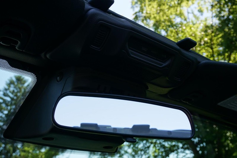 Jeep Wrangler Vehicle Full-screen Gallery Image 54