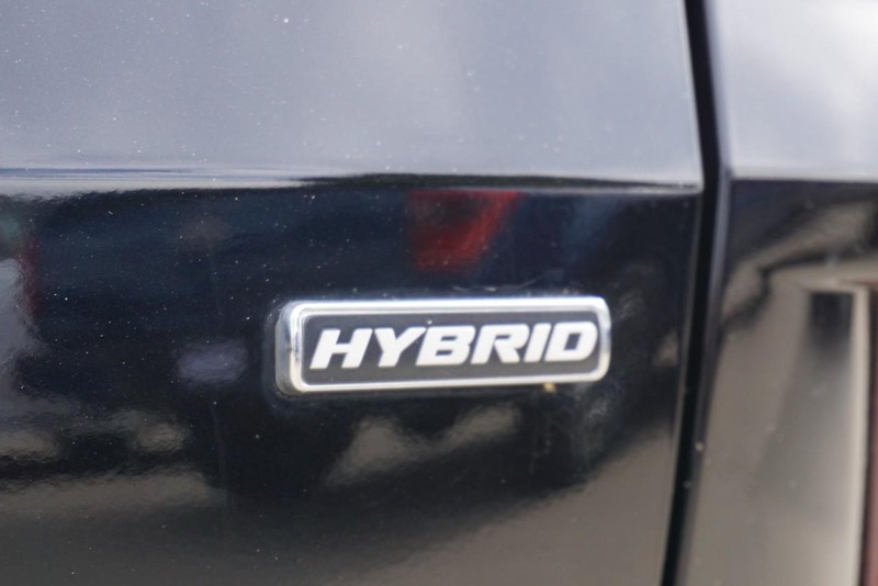 Ford Escape Vehicle Full-screen Gallery Image 20