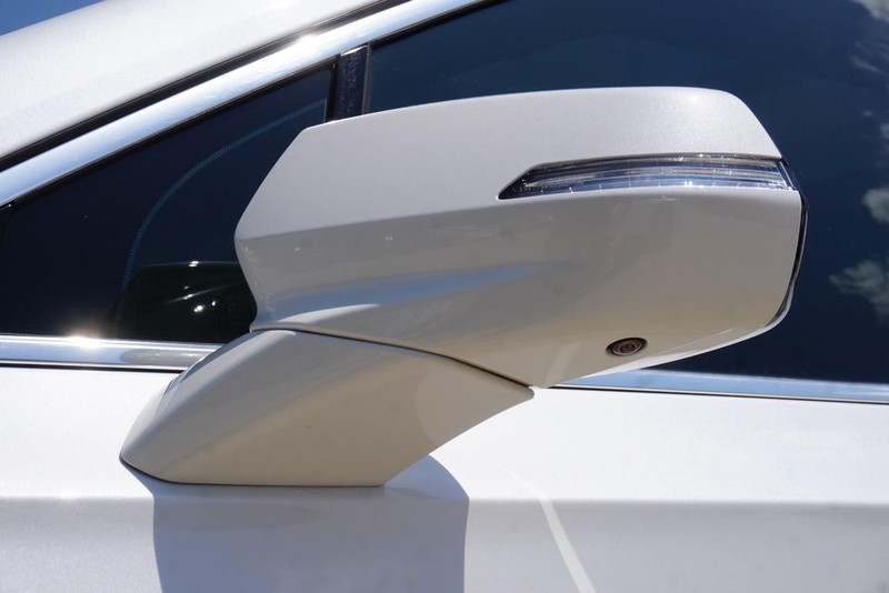 Cadillac XT6 Vehicle Full-screen Gallery Image 12