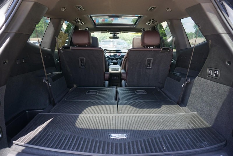 Cadillac XT6 Vehicle Full-screen Gallery Image 22