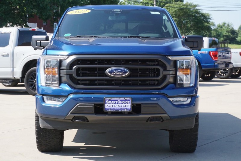 Ford F-150 Vehicle Full-screen Gallery Image 08