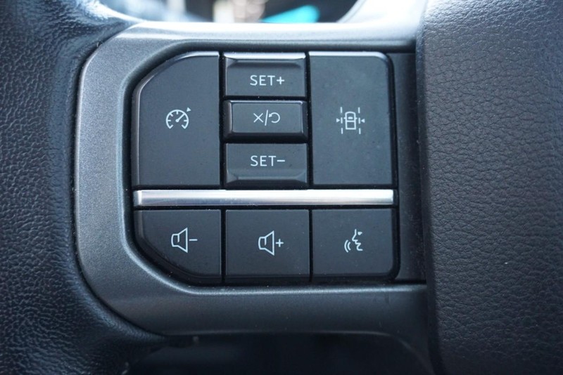 Ford F-150 Vehicle Full-screen Gallery Image 43
