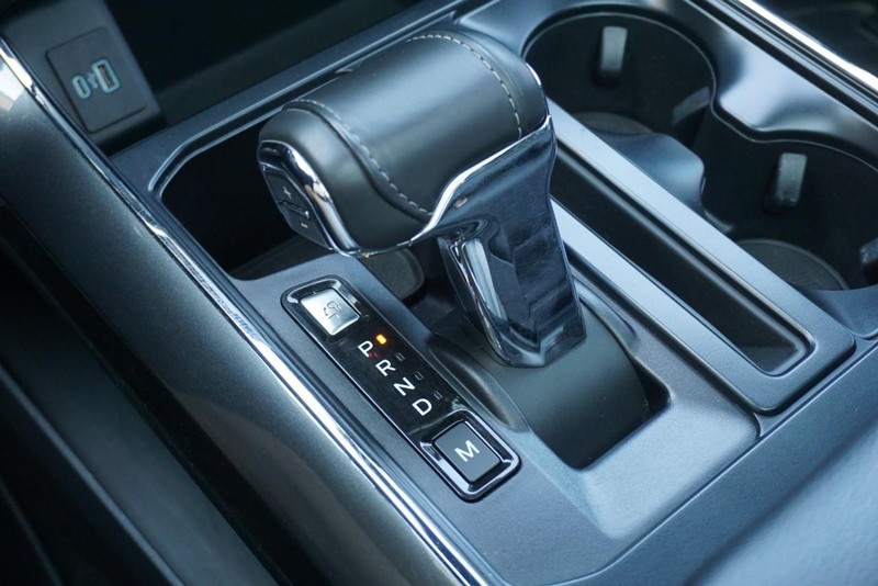Ford F-150 Vehicle Full-screen Gallery Image 52