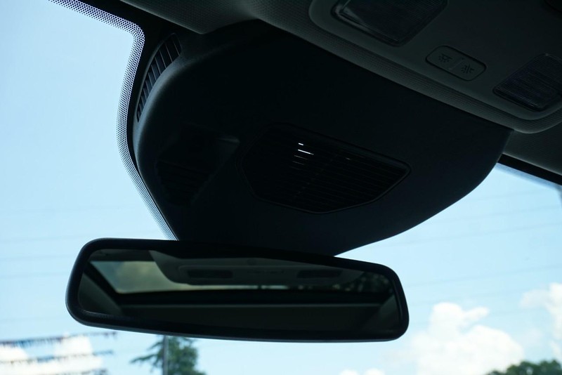 Ford Escape Vehicle Full-screen Gallery Image 52