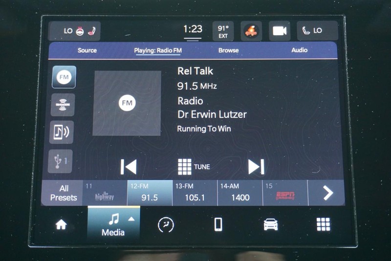 Jeep Grand Cherokee L Vehicle Full-screen Gallery Image 48