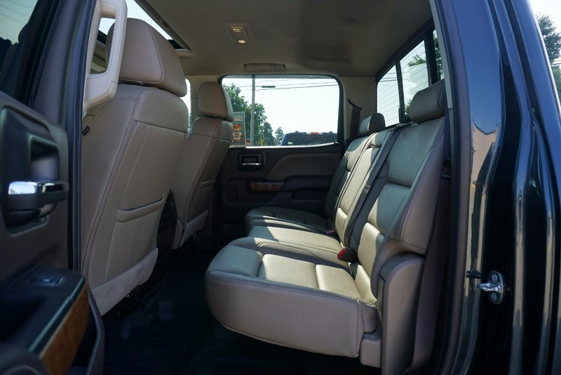 GMC Sierra 1500 Vehicle Full-screen Gallery Image 26