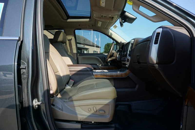 GMC Sierra 1500 Vehicle Full-screen Gallery Image 30