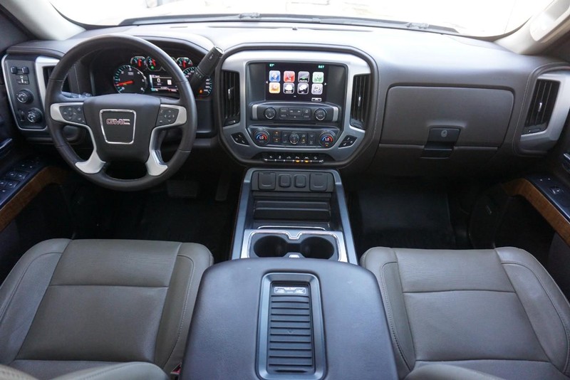 GMC Sierra 1500 Vehicle Full-screen Gallery Image 33
