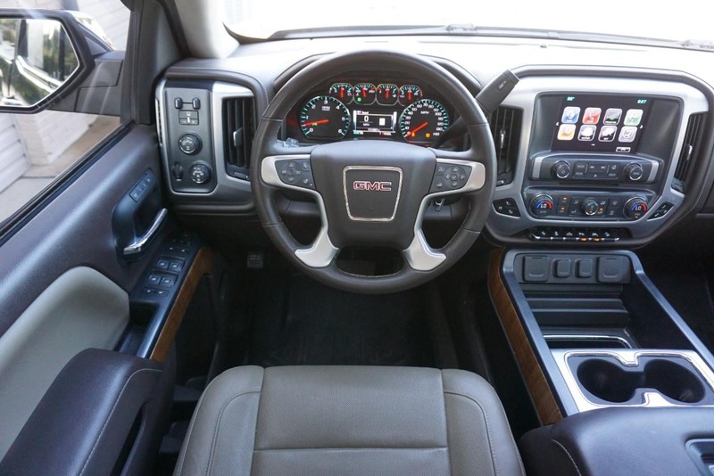 GMC Sierra 1500 Vehicle Full-screen Gallery Image 38