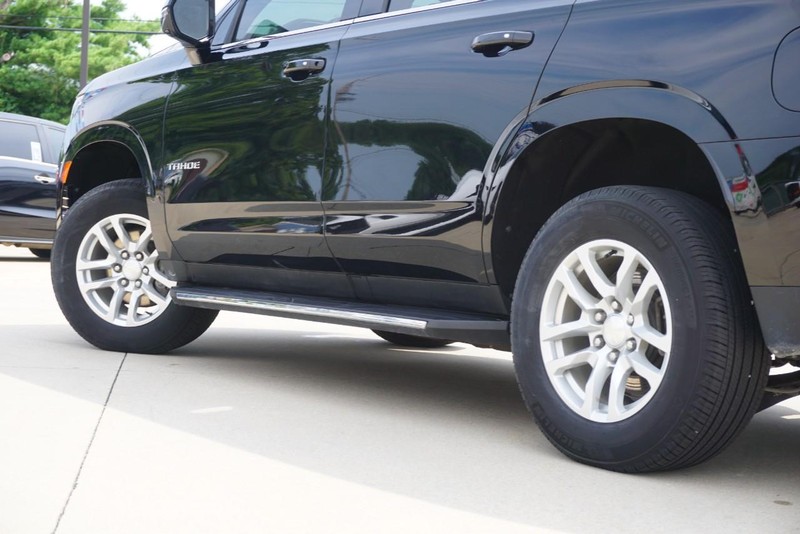 Chevrolet Tahoe Vehicle Full-screen Gallery Image 14