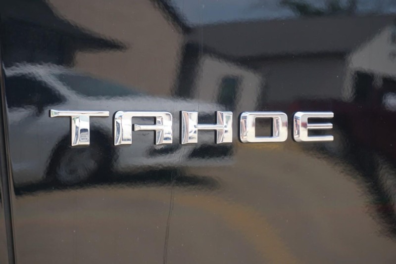 Chevrolet Tahoe Vehicle Full-screen Gallery Image 18