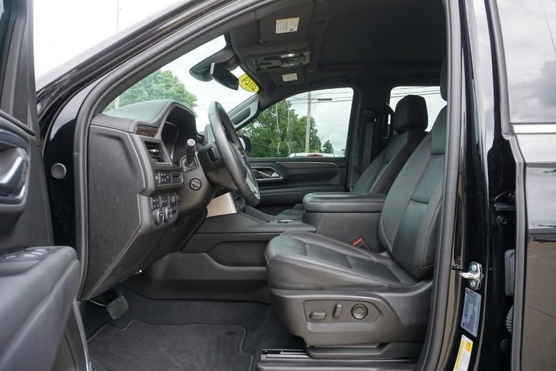 Chevrolet Tahoe Vehicle Full-screen Gallery Image 23