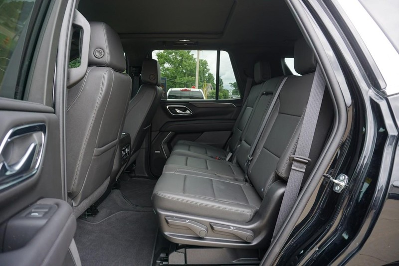 Chevrolet Tahoe Vehicle Full-screen Gallery Image 26