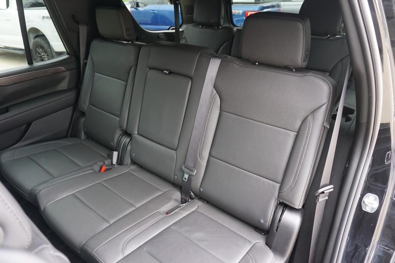 Chevrolet Tahoe Vehicle Full-screen Gallery Image 27