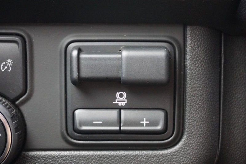 Chevrolet Tahoe Vehicle Full-screen Gallery Image 47