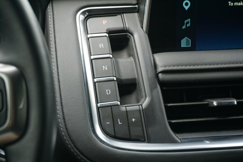 Chevrolet Tahoe Vehicle Full-screen Gallery Image 48
