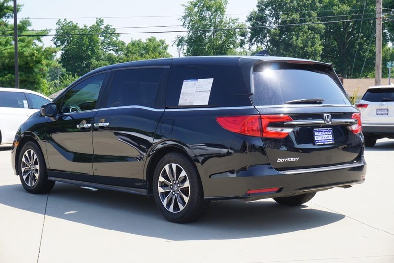 Honda Odyssey Vehicle Full-screen Gallery Image 05