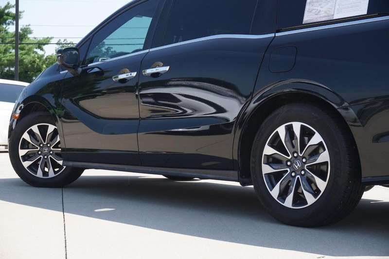 Honda Odyssey Vehicle Full-screen Gallery Image 13