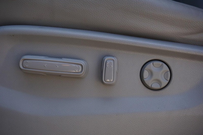 Honda Odyssey Vehicle Full-screen Gallery Image 22