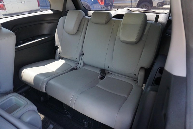 Honda Odyssey Vehicle Full-screen Gallery Image 26