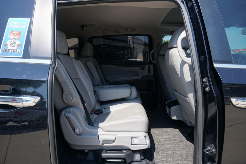 Honda Odyssey Vehicle Full-screen Gallery Image 27