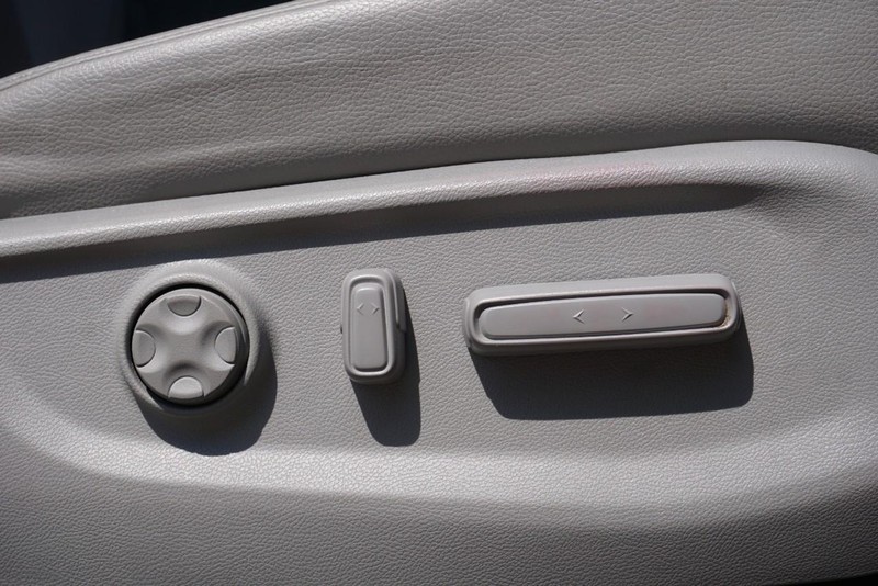 Honda Odyssey Vehicle Full-screen Gallery Image 31
