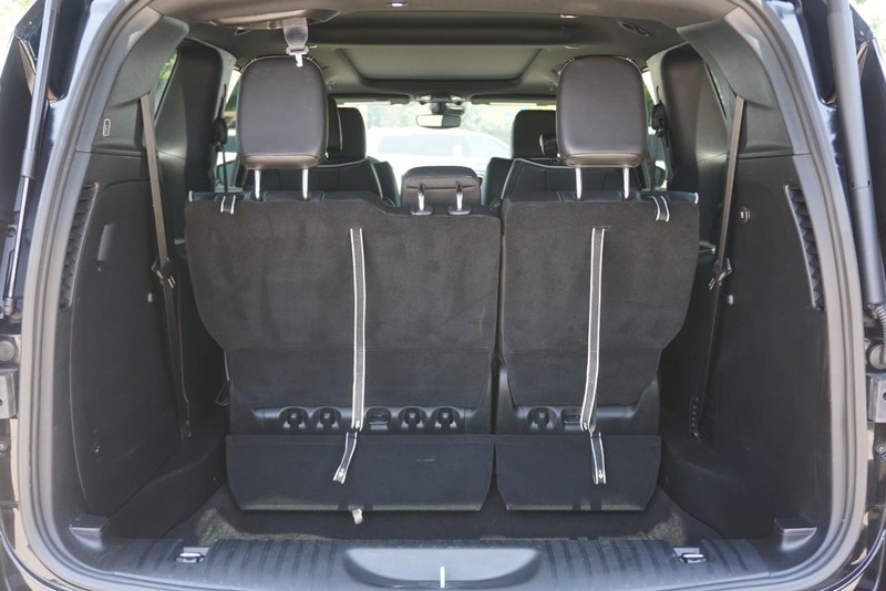Chrysler Pacifica Vehicle Full-screen Gallery Image 20